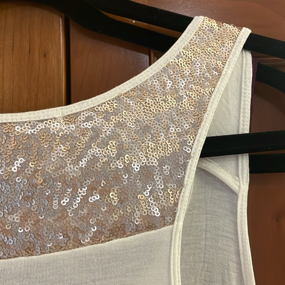 Women’s Sequined Tank Top Bundle Size M - Picture 3 of 11